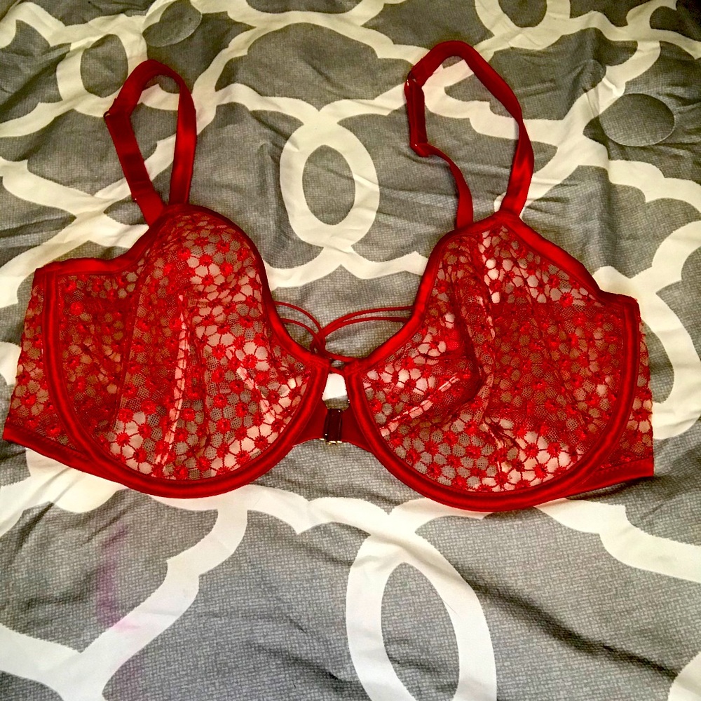 Red 34ddd Victorias Secret bra
